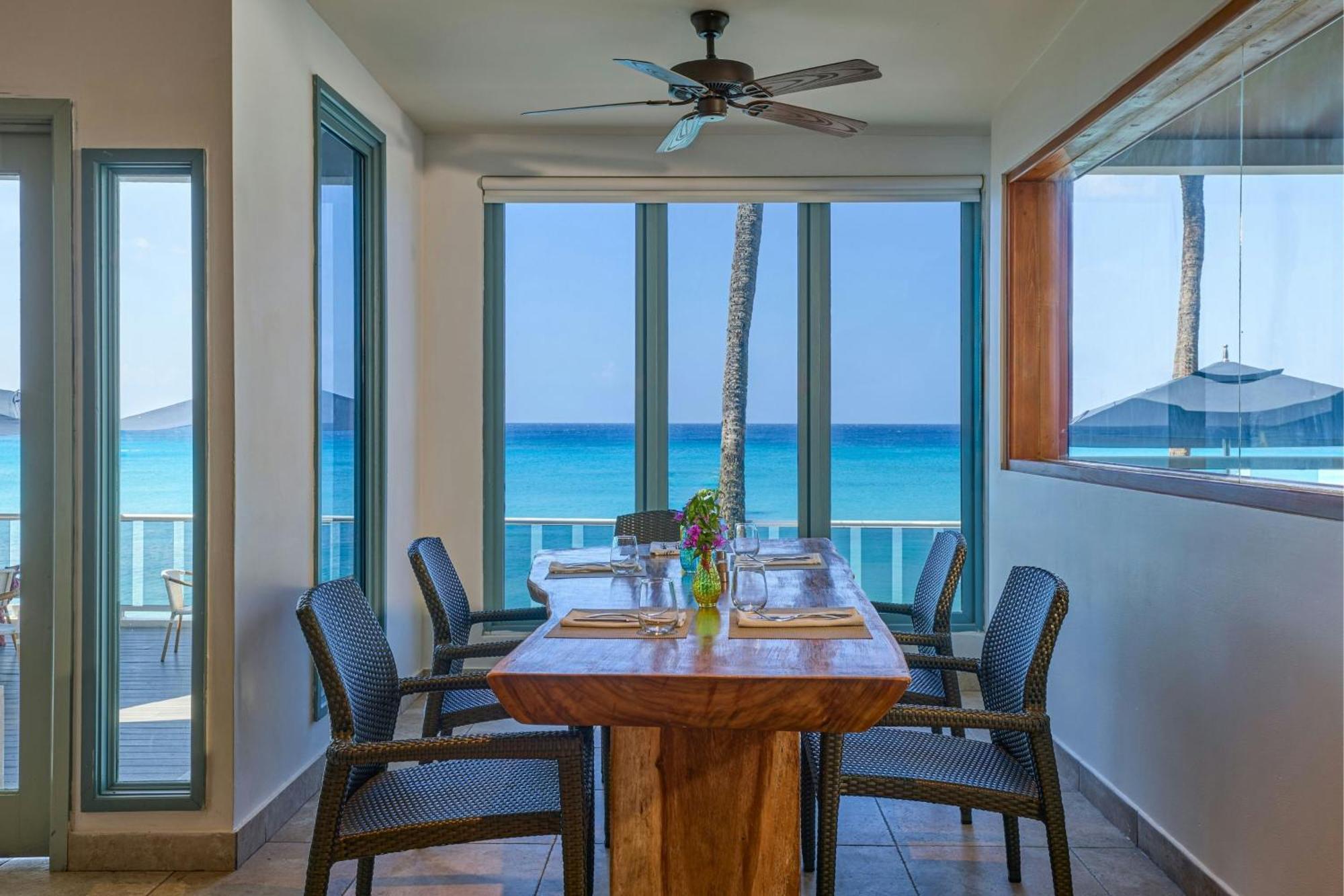 Waves Resort & Spa, Barbados, An Autograph Collection All-Inclusive Resort Saint James Bagian luar foto